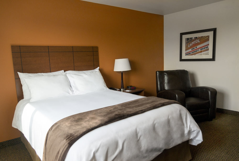 My Place Hotel-Marquette, MI Extérieur photo